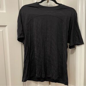 Lululemon Relaxed Fit Training Tee